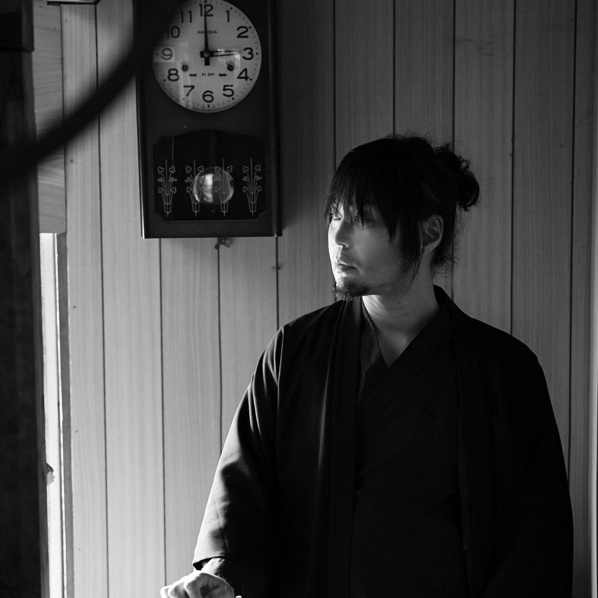 KUDEN創業者・デザイナーの佐藤貴浩のポートレート