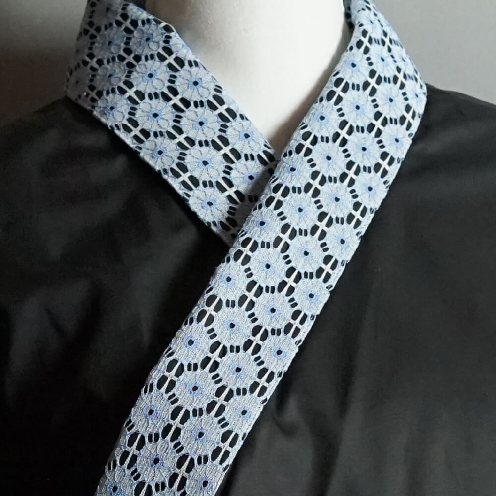 Attachable Lace collar Gerbera Blue 001-BB for Juban Shirt