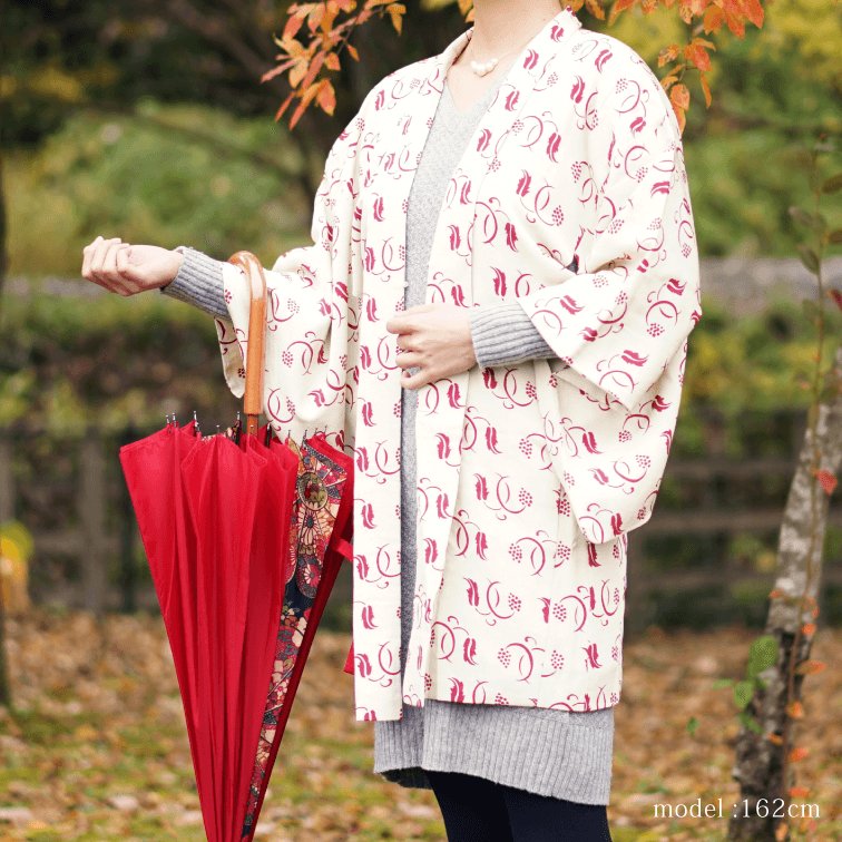 Red modern pattern on white haori,Japanese vintage kimono,womens kimetsu no yaiba samurai