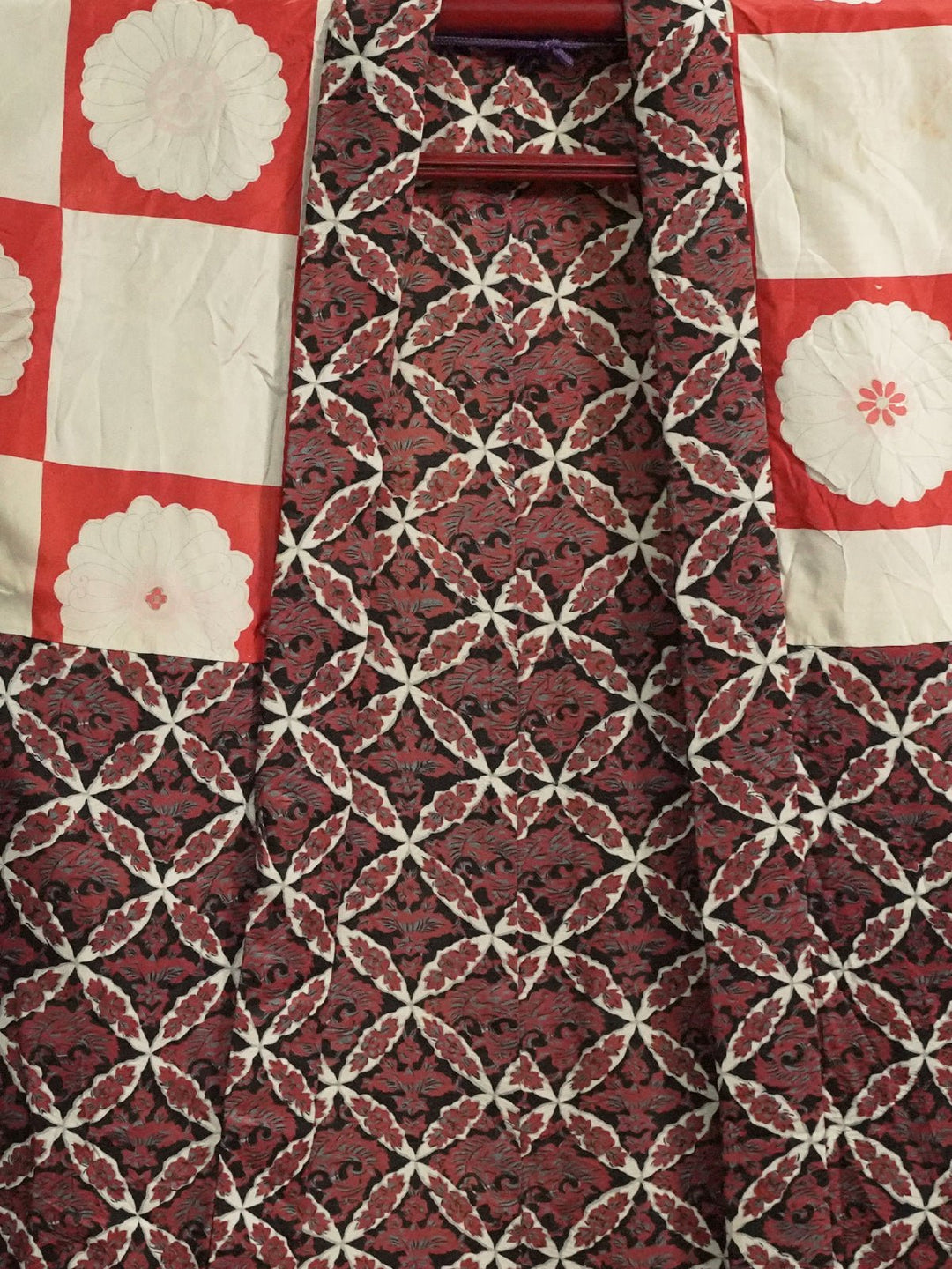 Black-red traditional pattern haori [H-A41] - KUDEN by TAKAHIRO SATO